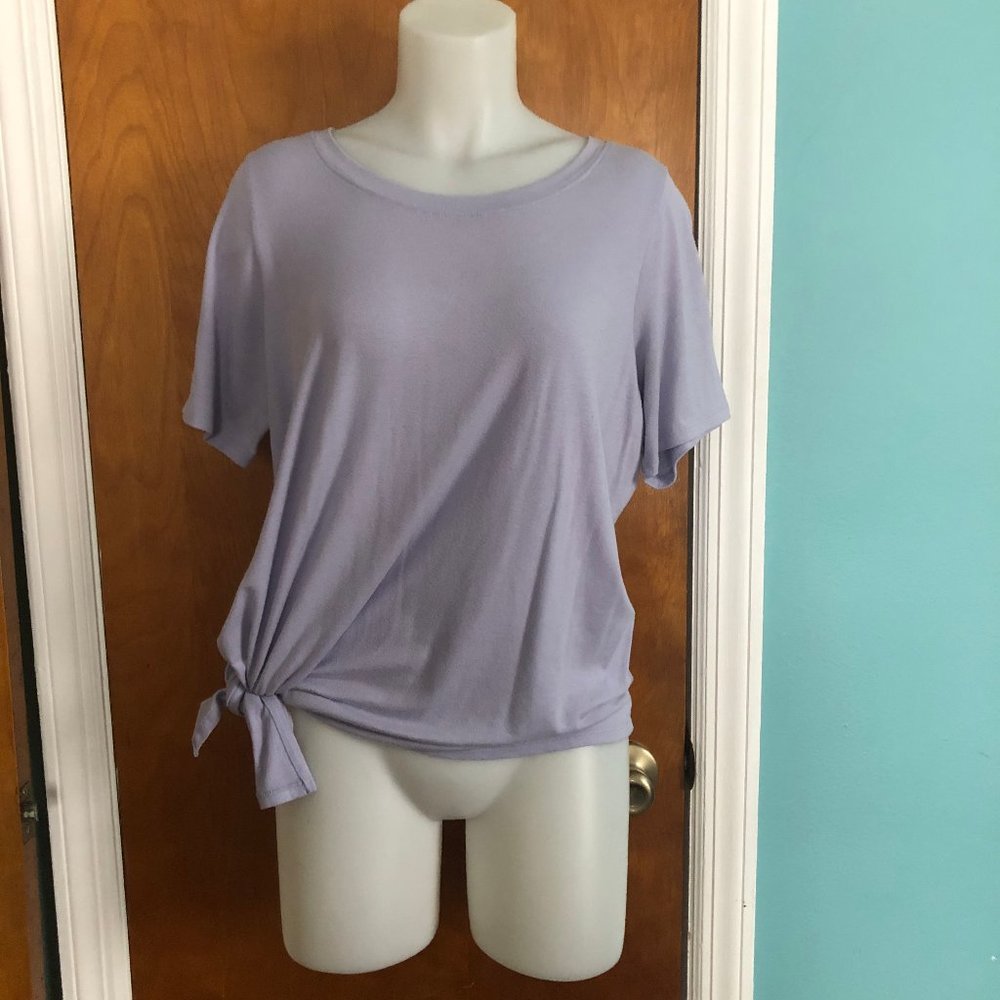 GYLDER PURPLE TEE WITH SIDE Tie worn long or short